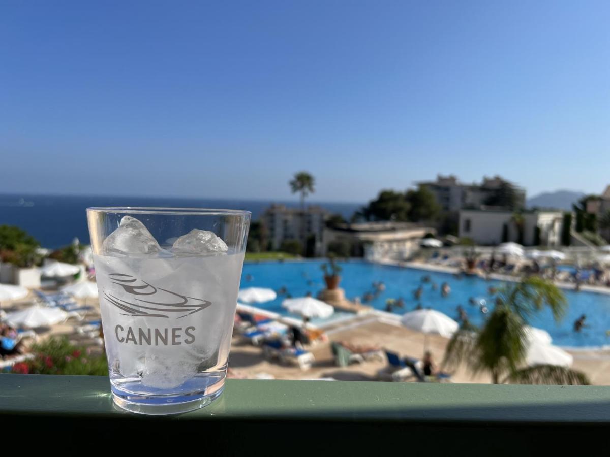 Exceptionnel Sur Vue Piscine Apartment *